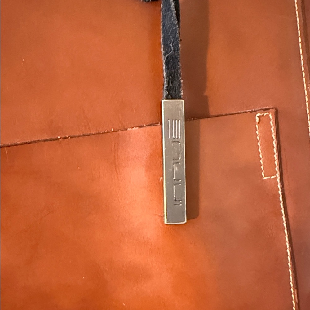 Structured Cognac Leather Tote with Dark Brown Handles - Picture 2 of 6